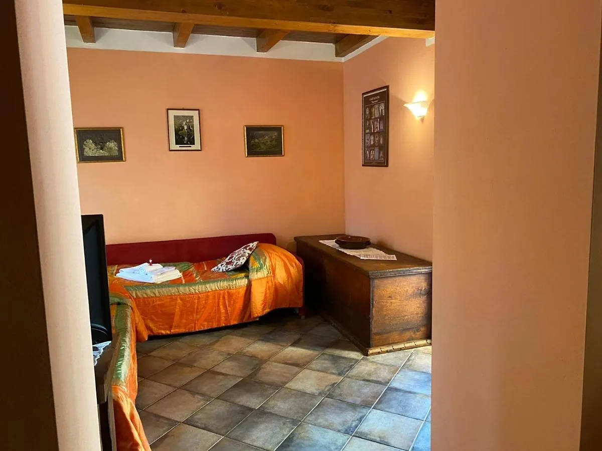 Borgo Delle Panie Bed & Breakfast Careggine Italy