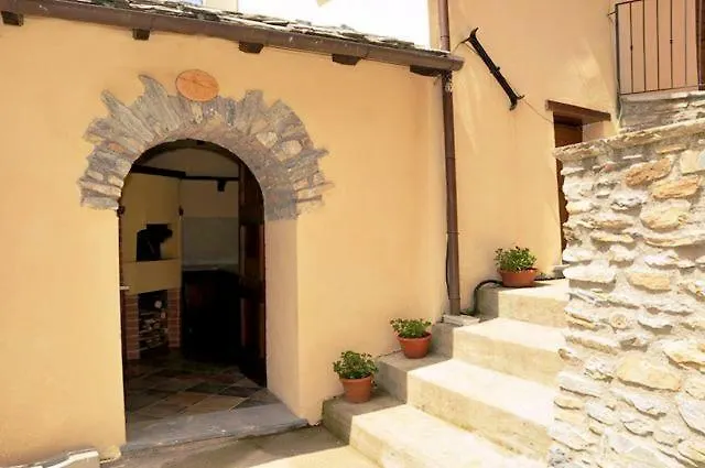 Borgo Delle Panie Bed & Breakfast Careggine Italy