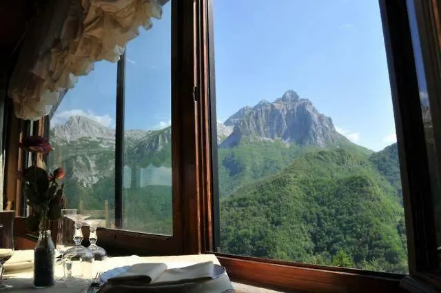 Borgo Delle Panie Bed & Breakfast Careggine
